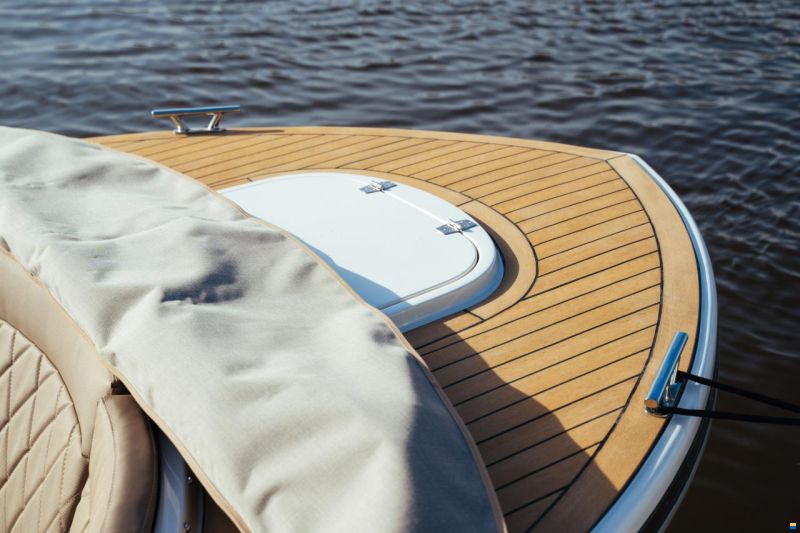 Lifestyle Marine 780 Tender