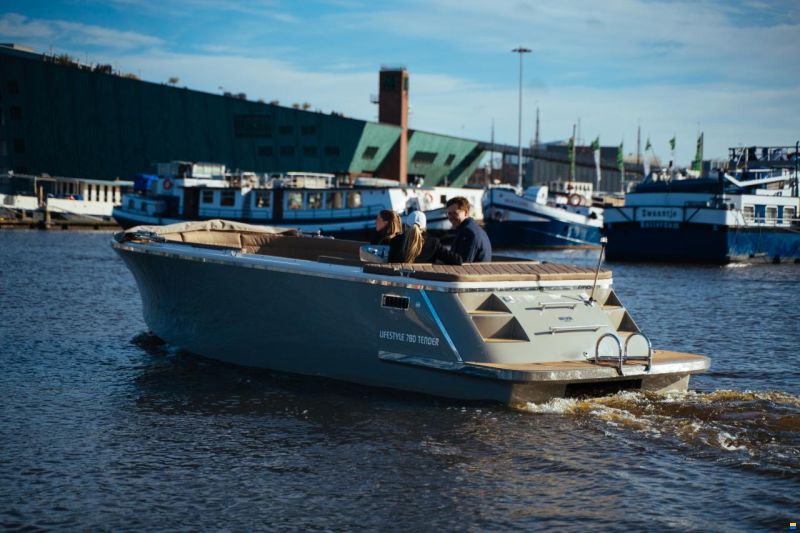 Lifestyle Marine 780 Tender