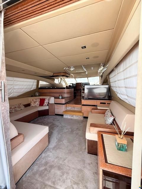 Azimut 58 Fly