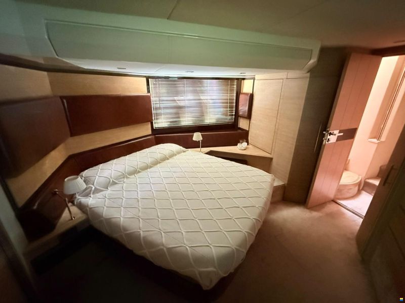 Azimut 58 Fly