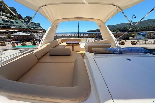 Azimut 58 Fly