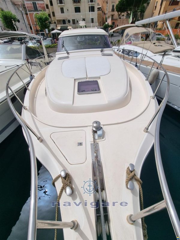 Cayman 43 WA