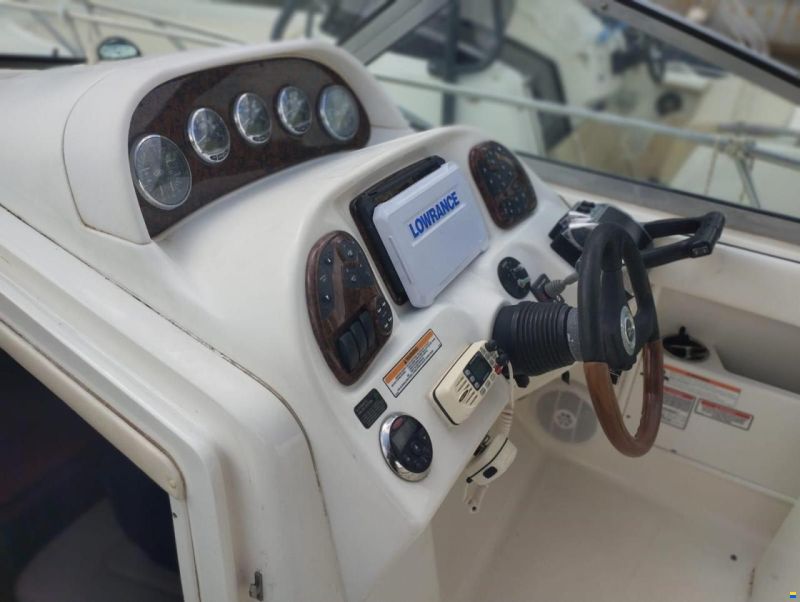 Sea Ray 335 DA
