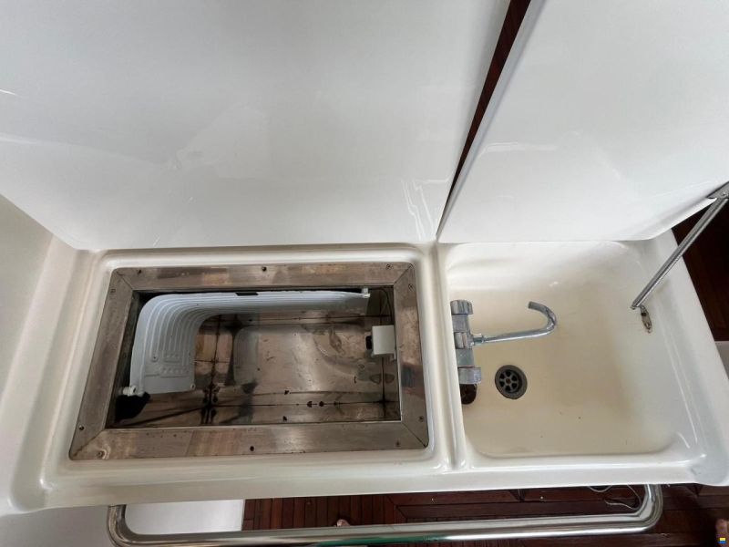 Uniesse 48 OPEN