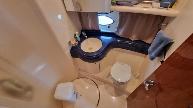 Azimut 42 FLY