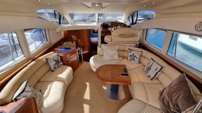 Azimut 42 FLY