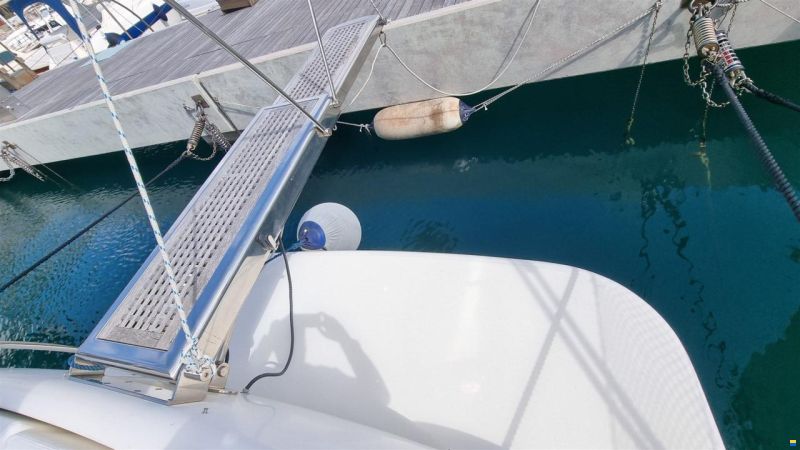 Azimut 42 FLY