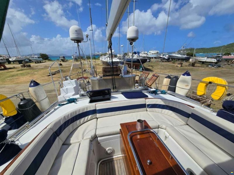 Beneteau 57
