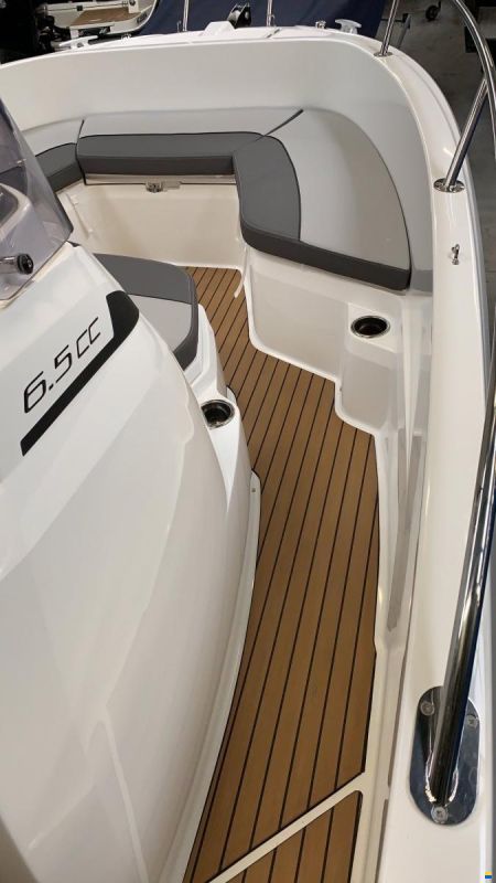 Jeanneau Cap Camarat 6.5 CC
