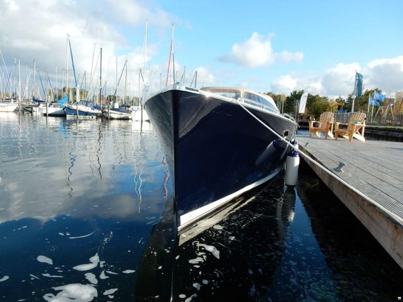 AdmiralsTender C28
