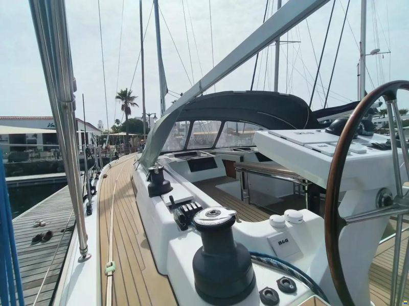 Hanse 588