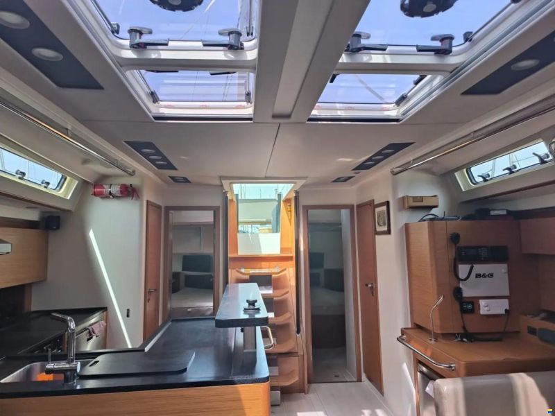 Hanse 588