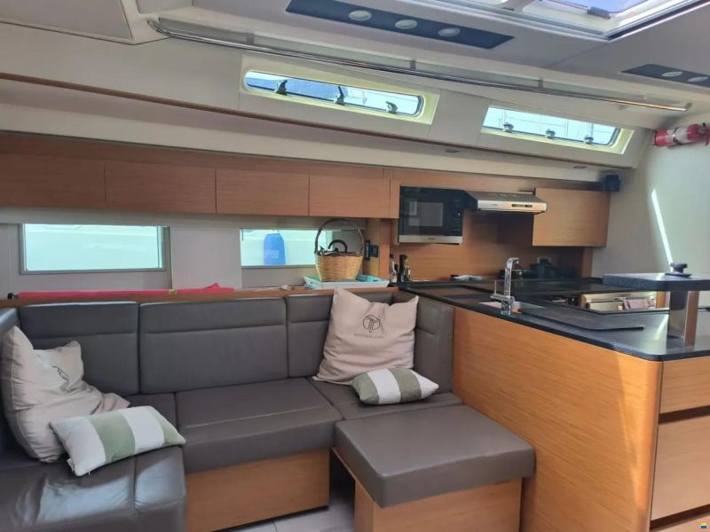 Hanse 588