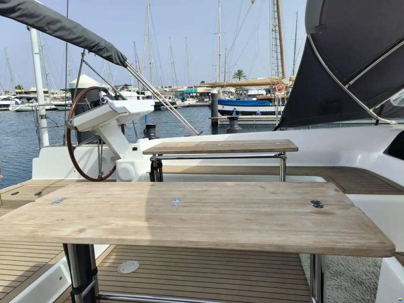Hanse 588