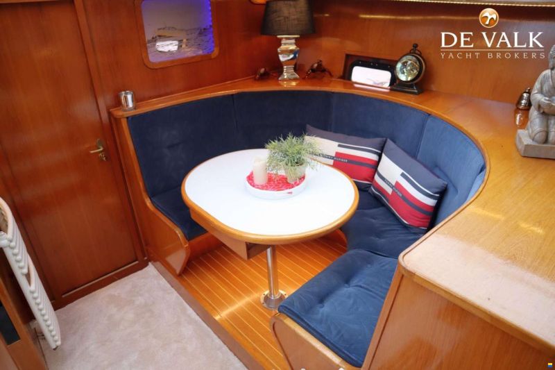 Valk Challenger Royal 48
