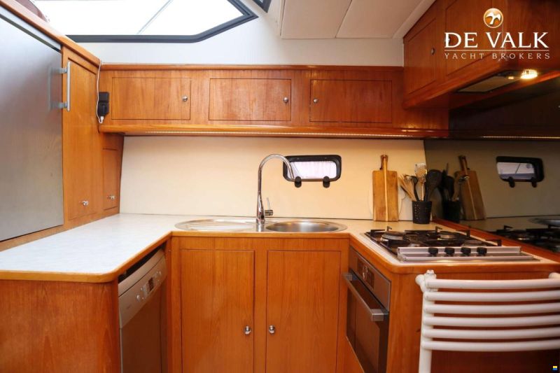 Valk Challenger Royal 48