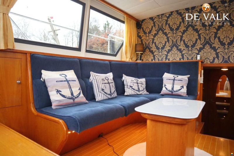 Valk Challenger Royal 48