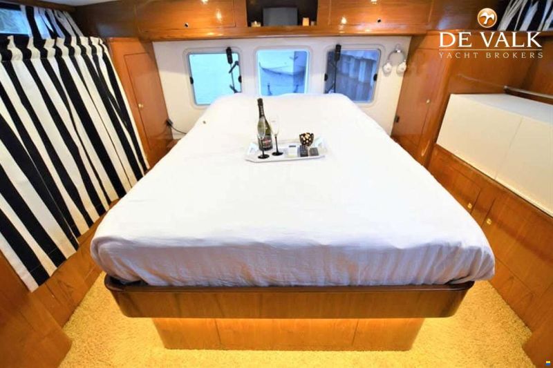 Valk Challenger Royal 48