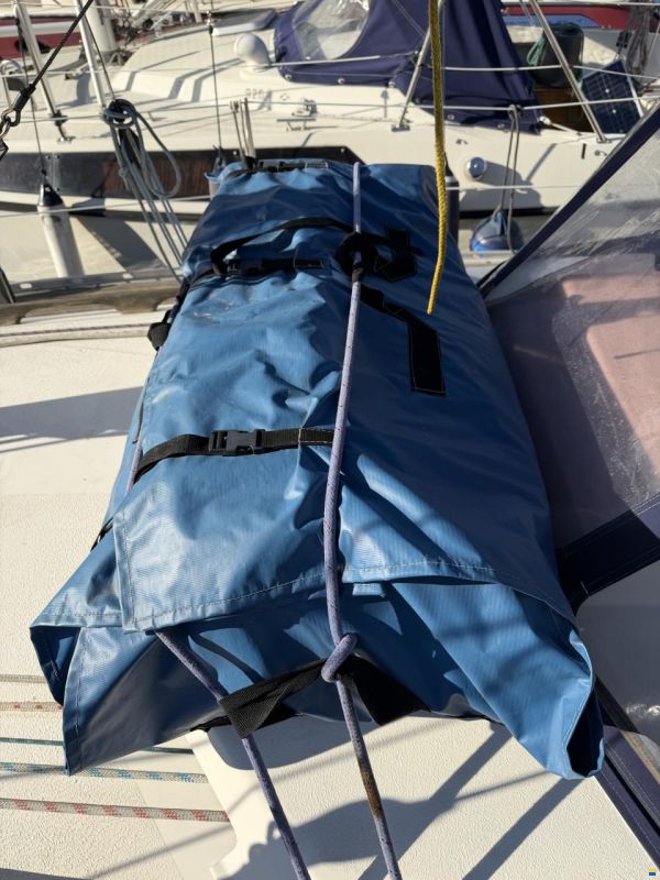 Hanse 331