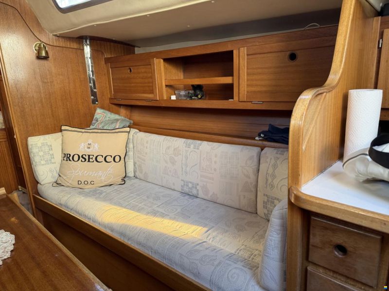 Hanse 331