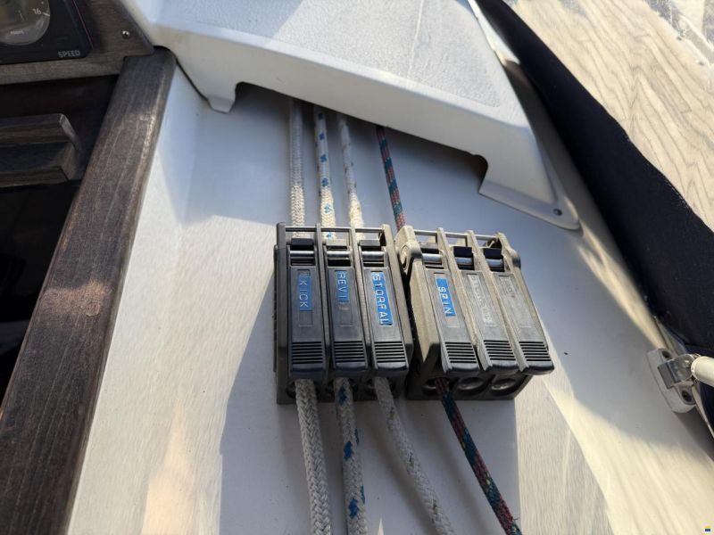 Hanse 331