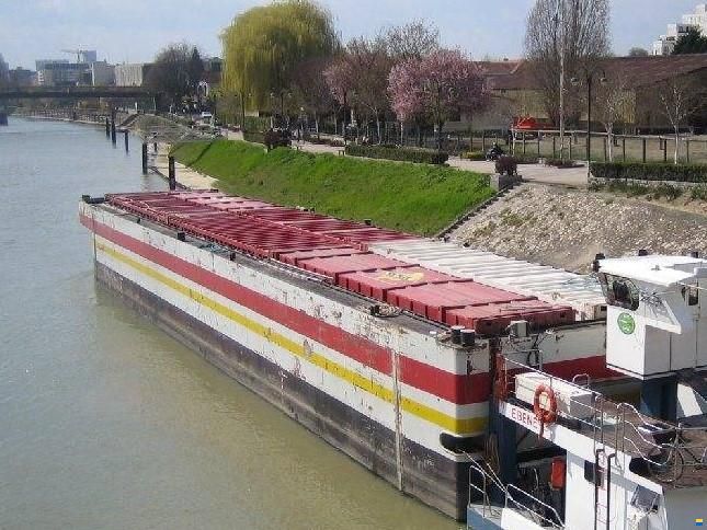 A. Mostes Barge Ponton House Boat