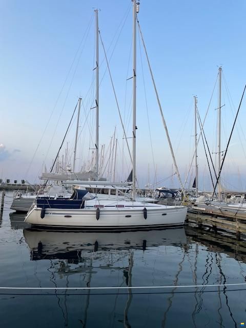 Bavaria 39
