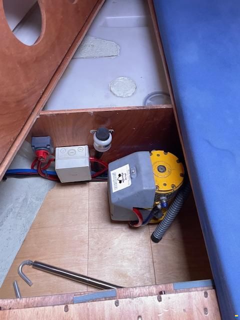 Bavaria 39