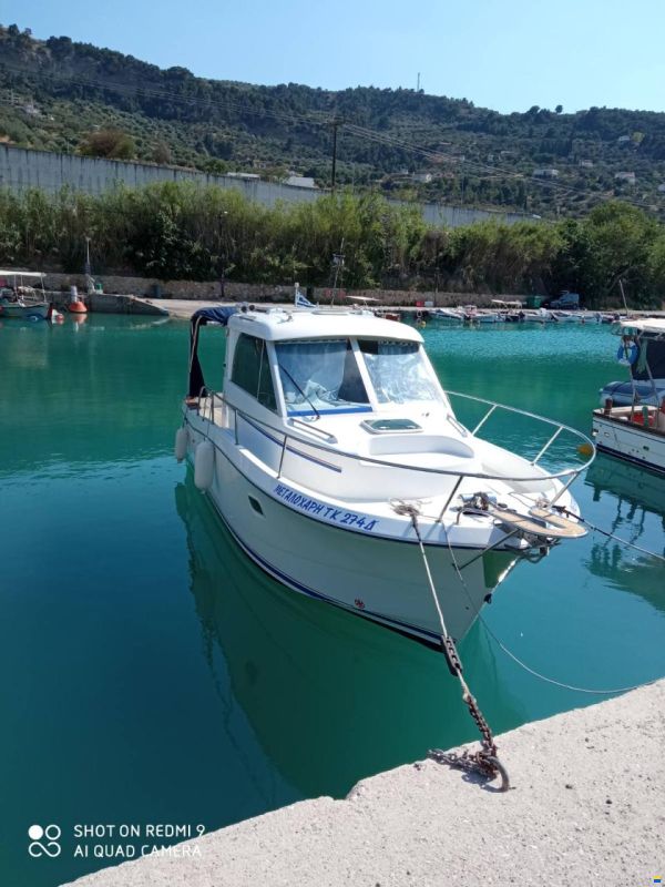 Beneteau Antares 760