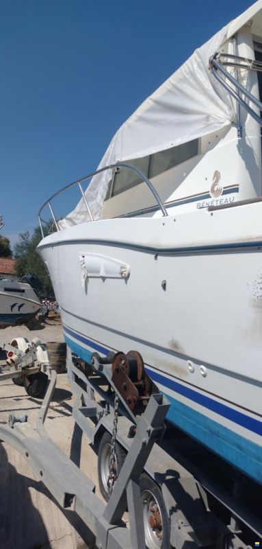 Beneteau Antares 760