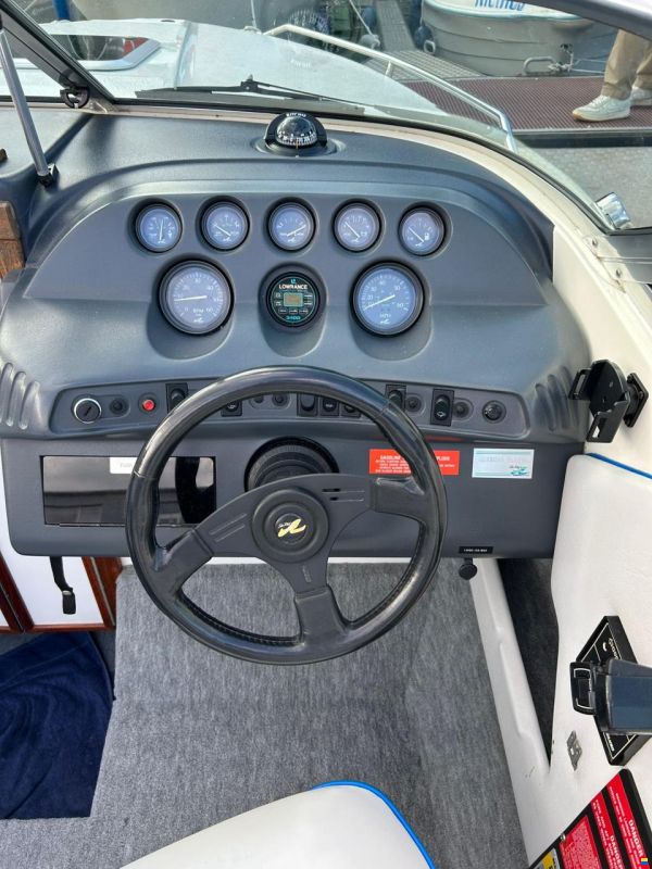 Sea Ray 200 OV