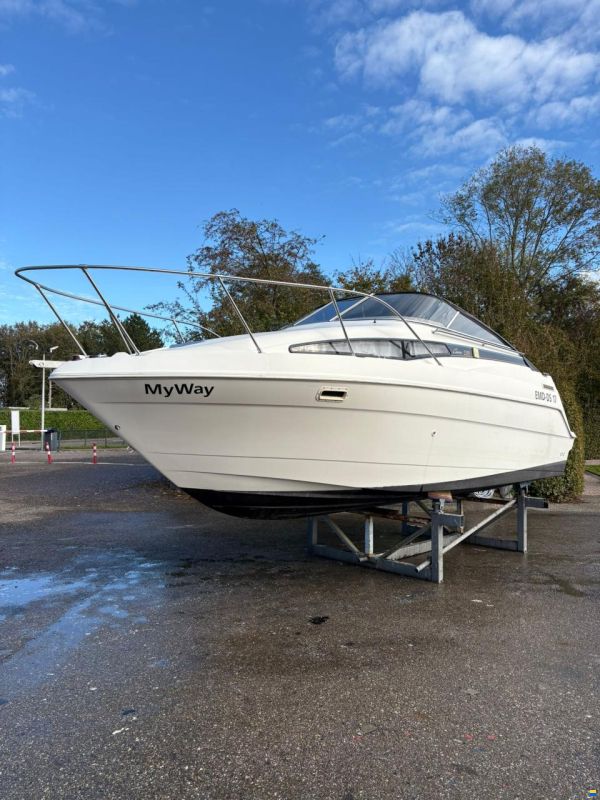 Bayliner 2355
