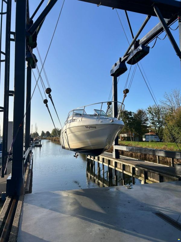 Bayliner 2355