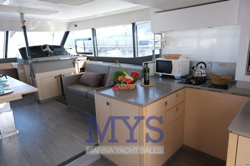 Fountaine Pajot MY 44