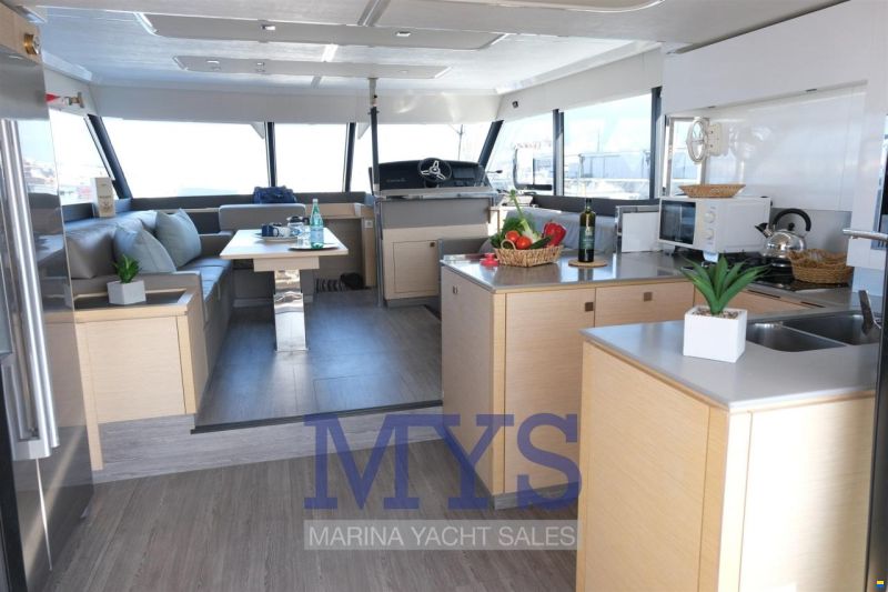 Fountaine Pajot MY 44