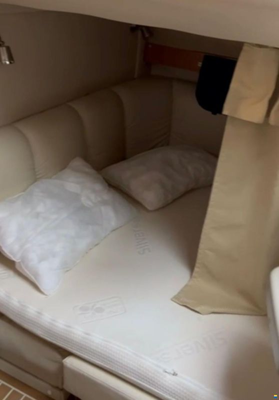 Larson Boats Cabrio 330