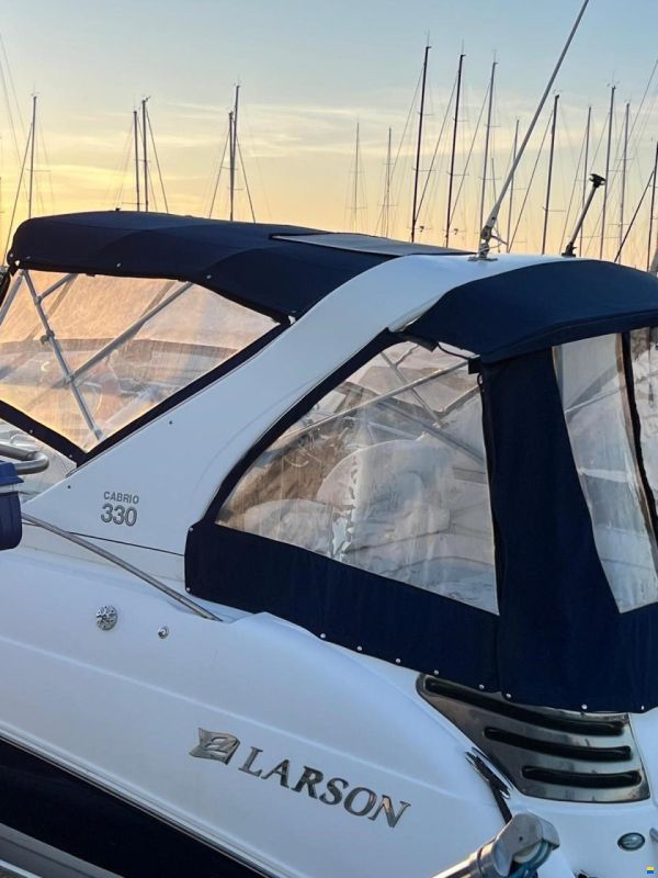 Larson Boats Cabrio 330