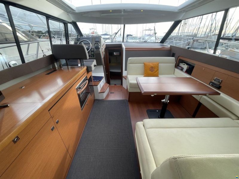 Jeanneau NC 11