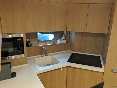 AB Yachts AB 58