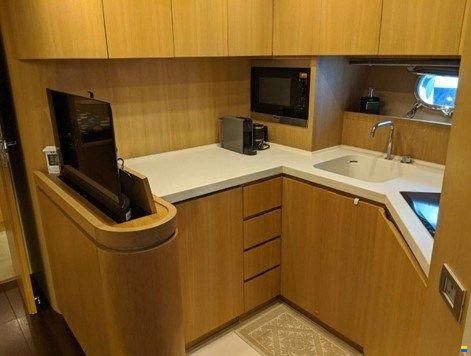 AB Yachts AB 58
