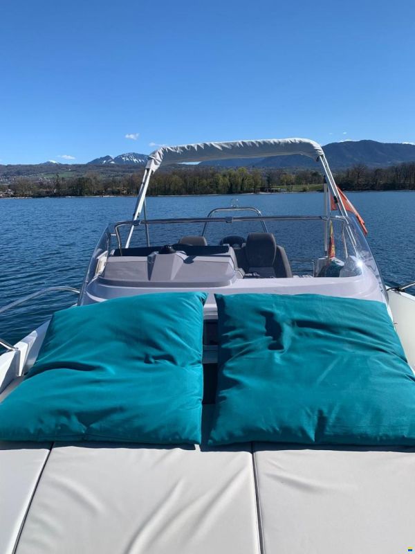 Jeanneau CAP CAMARAT 6.5 WA SERIE 3