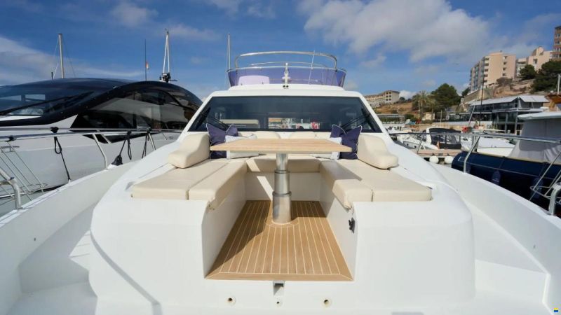 Sealine F530