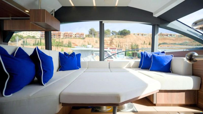 Sealine F530