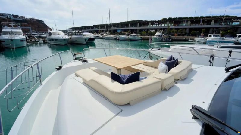 Sealine F530