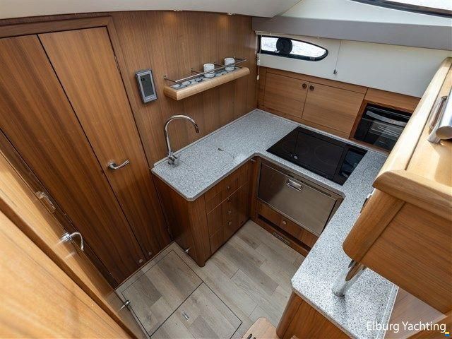Haines 32 - Offshore