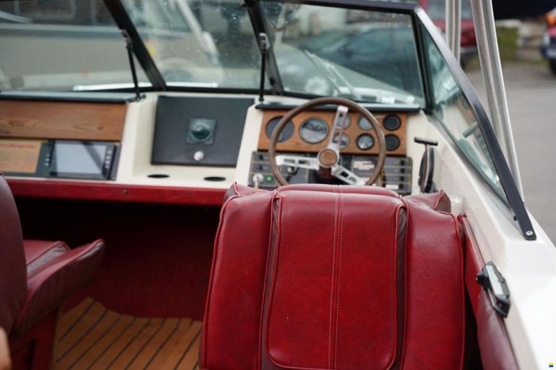 Bayliner MUTINY