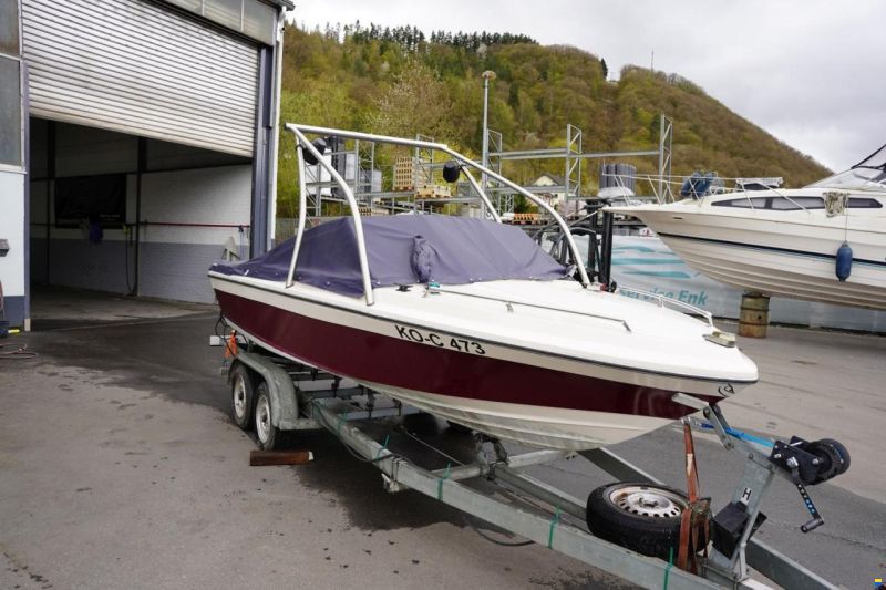 Bayliner MUTINY