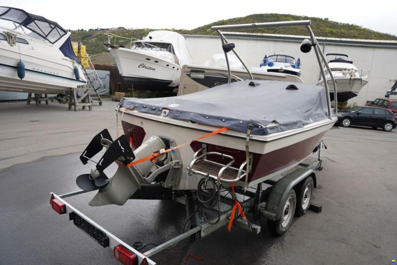 Bayliner MUTINY