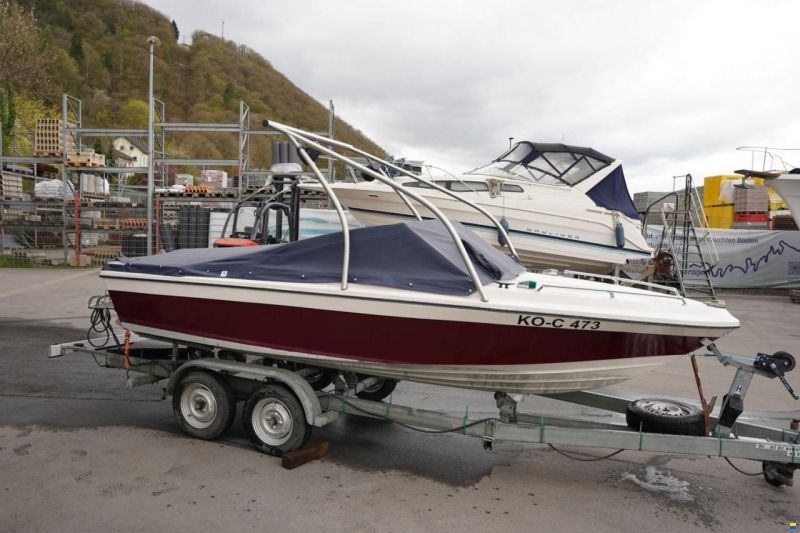 Bayliner MUTINY