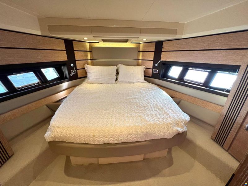 Azimut 60 Flybridge